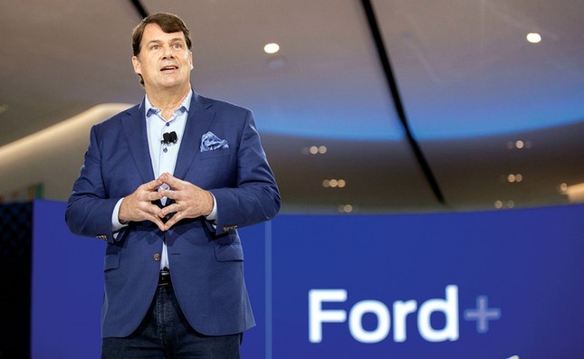 CEO của Ford dự kiến sẽ tăng gấp bốn lần doanh số b&amp;aacute;n xe hybrid trong v&amp;ograve;ng 5 năm tới.