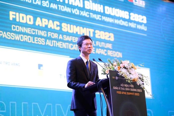 &amp;Ocirc;ng Trần Đăng Khoa, Ph&amp;oacute; Cục trưởng Cục An to&amp;agrave;n th&amp;ocirc;ng tin ph&amp;aacute;t biểu tại Hội nghị FIDO khu vực ch&amp;acirc;u &amp;Aacute; - Th&amp;aacute;i B&amp;igrave;nh Dương 2023. Ảnh: VGP.