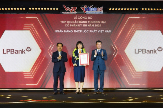 Khẳng định vị thế, Ngân hàng Lộc Phát Việt Nam (LPBank) liên tiếp được vinh danh các giải thưởng uy tín