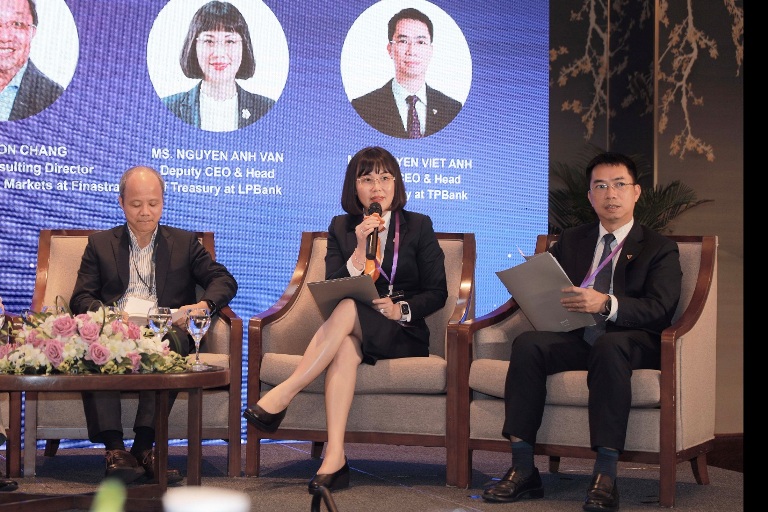 Ảnh minh họaB&amp;agrave; Nguyễn &amp;Aacute;nh V&amp;acirc;n ph&amp;aacute;t biểu tại Tọa đ&amp;agrave;m Treasury Executive Summit 2024