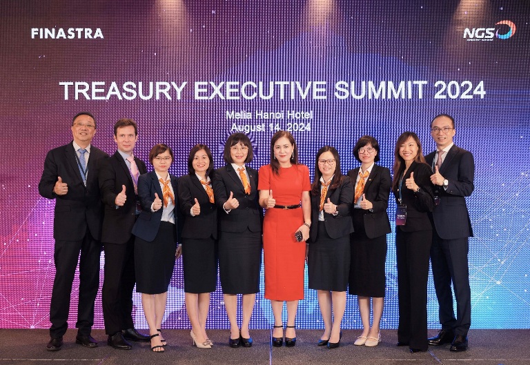 Ảnh minh họaĐại diện của LPBank v&amp;agrave; Finastra tham dự sự kiện Treasury Executive Summit 2024