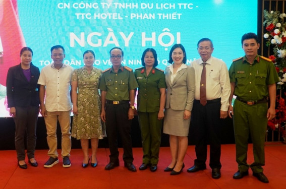 Khách sạn TTC Phan Thiết: Đẩy mạnh phong trào bảo vệ an ninh Tổ quốc phù hợp với lĩnh vực hoạt động doanh nghiệp