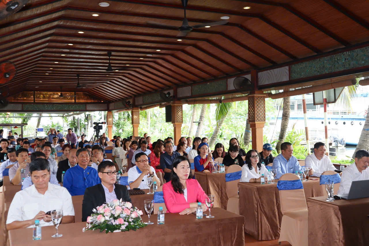 Chương tr&amp;igrave;nh mang đến kh&amp;ocirc;ng gian giao lưu, kết nối, học hỏi kinh nghiệm v&amp;agrave; mở ra cơ hội hợp t&amp;aacute;c giữa c&amp;aacute;c đơn vị