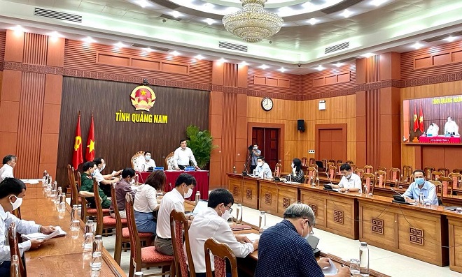 &amp;ocirc;ng Phan Việt Cường, B&amp;iacute; thư Tỉnh ủy Quảng Nam, chủ tr&amp;igrave; tại cuộc họp trực tuyến với c&amp;aacute;c địa phương về c&amp;ocirc;ng t&amp;aacute;c ph&amp;ograve;ng, chống dịch Covid-19