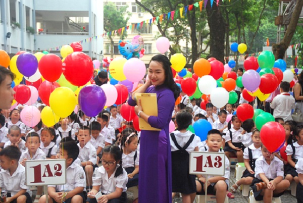 H&amp;igrave;nh ảnh đẹp trong ng&amp;agrave;y khai giảng năm học mới