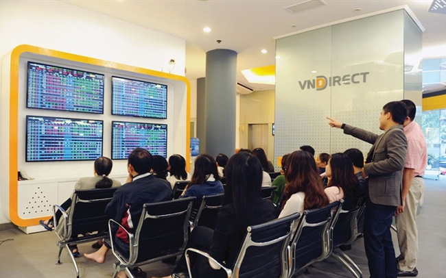 Chứng kho&amp;aacute;n VNDIRECT vay 100 triệu USD từ nh&amp;oacute;m ng&amp;acirc;n h&amp;agrave;ng ngoại