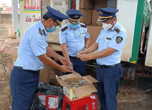 Coi chừng "ăn trái đắng" khi mua bánh trung thu rao bán trên mạng!