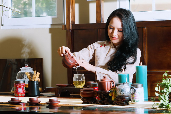 L&amp;ecirc; Sương Mai- Gi&amp;aacute;m đốc C&amp;ocirc;ng ty Tr&amp;agrave; Sương Mai Th&amp;aacute;i Nguy&amp;ecirc;n