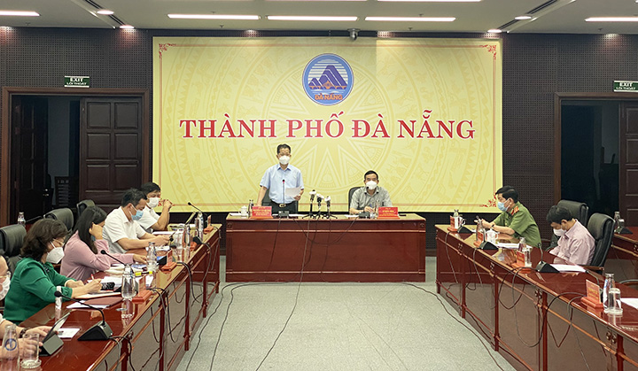 L&amp;atilde;nh đạo Đ&amp;agrave; Nẵng thu hẹp c&amp;aacute;c v&amp;ugrave;ng đỏ, v&amp;ugrave;ng v&amp;agrave;ng xuống tận tổ d&amp;acirc;n phố. Đồng thời đẩy nhanh tốc độ ti&amp;ecirc;m vaccine to&amp;agrave;n d&amp;acirc;n, một c&amp;aacute;ch an to&amp;agrave;n, hiệu quả