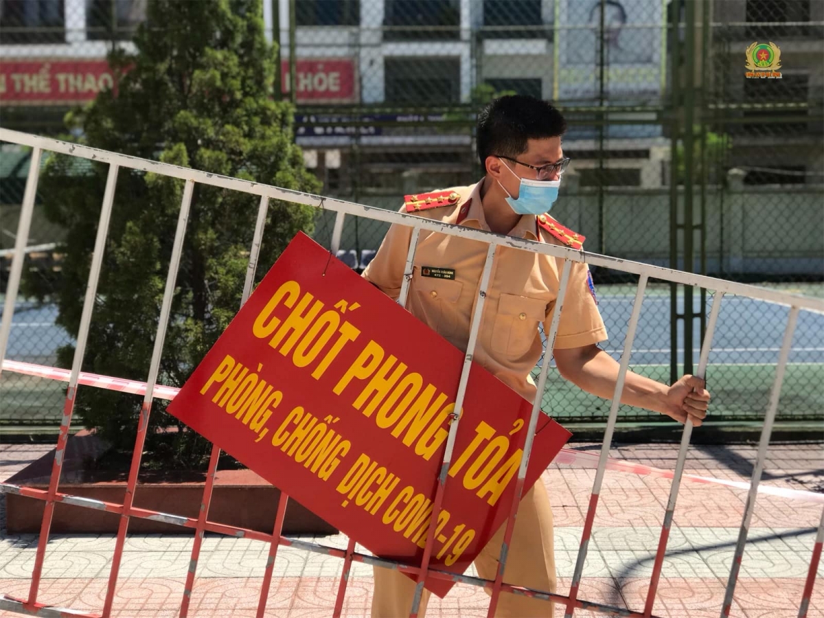 H&amp;agrave; Tĩnh dỡ bỏ to&amp;agrave;n bộ c&amp;aacute;c điểm phong tỏa