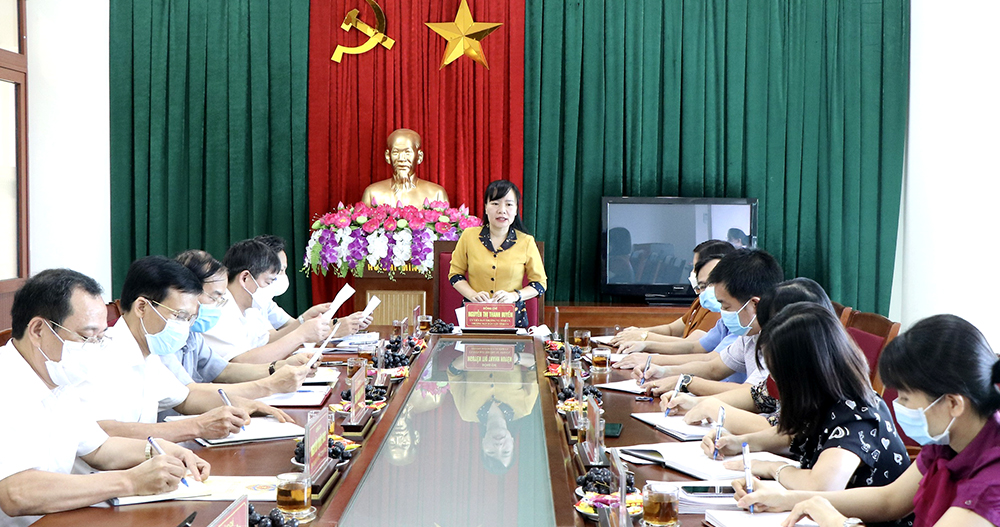 Trưởng Ban d&amp;acirc;n vận tỉnh ủy Ph&amp;uacute; Thọ ph&amp;aacute;t biểu tại buổi l&amp;agrave;m việc