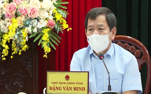Chủ tịch UBND tỉnh Quảng Ng&amp;atilde;i Đặng Văn Minh