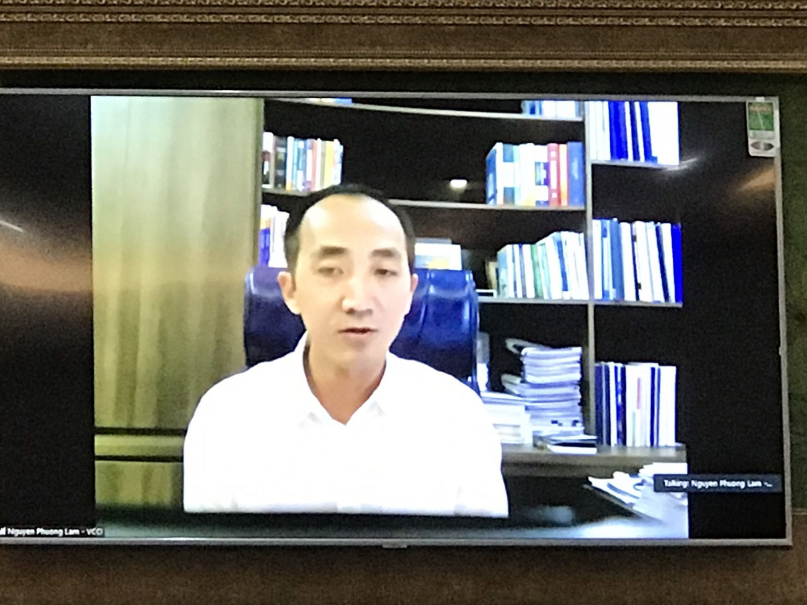 &amp;Ocirc;ng Nguyễn Phương Lam - Gi&amp;aacute;m đốc VCCI Cần Thơ, chia sẻ trực tuyến tại điểm cầu Cần Thơ