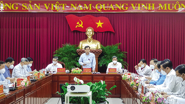&amp;ETH;ồng ch&amp;iacute; L&amp;ecirc; Quang Mạnh, B&amp;iacute; thư Th&amp;agrave;nh ủy ph&amp;aacute;t biểu kết luận cuộc họp. Ảnh: T.H&amp;Agrave;