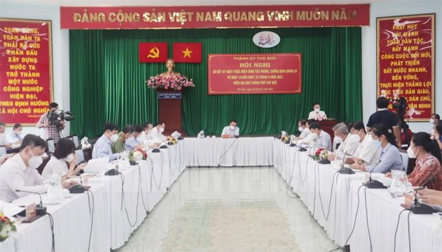 Đoàn công tác của TPHCM do Bí thư Thành ủy Nguyễn Văn Nên làm trưởng đoàn làm việc với lãnh đạo TP Thủ Đức Đoàn công tác của TPHCM do Bí thư Thành ủy Nguyễn Văn Nên làm trưởng đoàn làm việc với lãnh đạo TP Thủ Đức