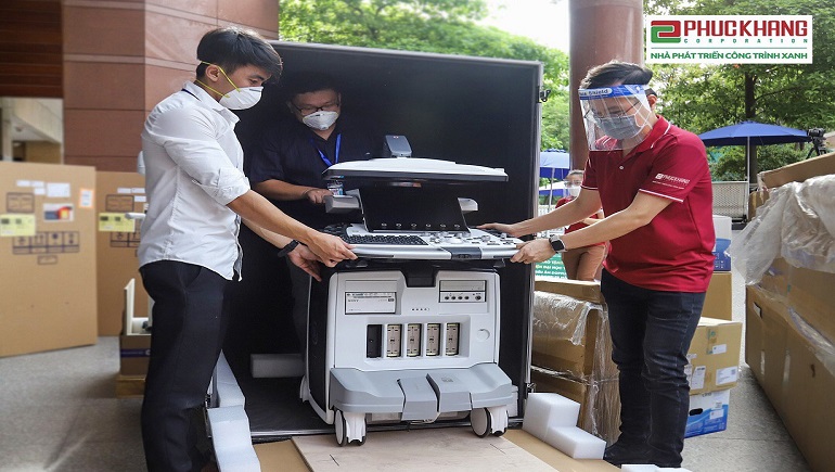 M&amp;aacute;y si&amp;ecirc;u &amp;acirc;m Doppler m&amp;agrave;u hỗ trợ ph&amp;aacute;t hiện bệnh ở giai đoạn sớm, gi&amp;uacute;p chẩn đo&amp;aacute;n chuy&amp;ecirc;n s&amp;acirc;u chuẩn x&amp;aacute;c nhất