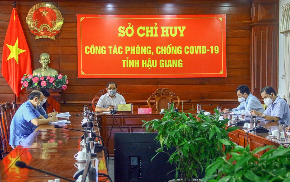 Quang cảnh tại điểm cầu hội nghị trực tuyến của tỉnh Hậu Giang. Ảnh: B&amp;aacute;o Hậu Giang.