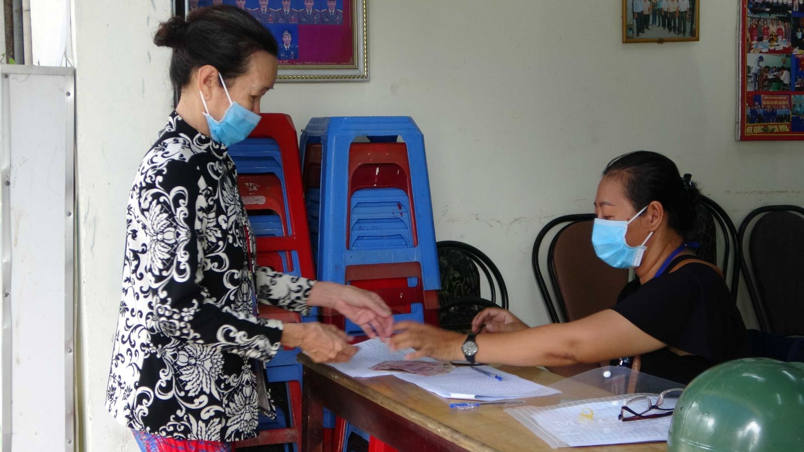 Tỉnh n&amp;agrave;y đ&amp;atilde; ph&amp;ecirc; duyệt gần 573 tỷ đồng trong g&amp;oacute;i an sinh, hỗ trợ m&amp;ugrave;a dịch