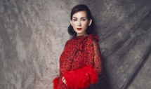Ca sĩ Phi Nhung qua đời sau thời gian chống chọi với COVID-19