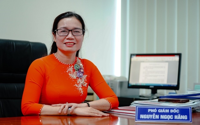 B&amp;agrave; Nguyễn Ngọc Hằng, Ph&amp;oacute; Gi&amp;aacute;m đốc Sở Lao động - Thương binh v&amp;agrave; X&amp;atilde; hội cho biết: &amp;ldquo;Thời gian qua, số lao động triển khai nhận lương qua t&amp;agrave;i khoản ng&amp;acirc;n h&amp;agrave;ng tr&amp;ecirc;n địa b&amp;agrave;n tỉnh l&amp;agrave; rất lớn, chỉ c&amp;ograve;n số &amp;iacute;t nhận lương tại c&amp;ocirc;ng ty n&amp;ecirc;n việc triển khai sẽ dễ d&amp;agrave;ng, nhanh ch&amp;oacute;ng&amp;hellip;&amp;rdquo;