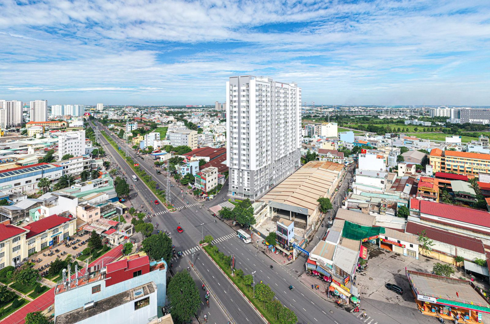Quận B&amp;igrave;nh T&amp;acirc;n, một trong những nơi lựa chọn ưa th&amp;iacute;ch của người T&amp;acirc;y Nam Bộ. Ảnh: Hưng Thịnh Land