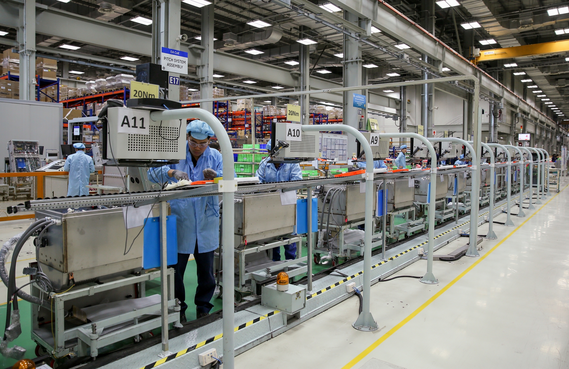 C&amp;aacute;c doanh nghiệp h&amp;uacute;t vốn đầu tư v&amp;agrave;o lĩnh vực sản xuất trọng yếu được kỳ vọng đ&amp;oacute;ng g&amp;oacute;p t&amp;iacute;ch cực v&amp;agrave;o tăng trưởng kinh tế th&amp;agrave;nh phố.