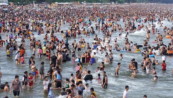 Tỉnh Thanh H&amp;oacute;a đ&amp;oacute;n 245.000 lượt kh&amp;aacute;ch, tăng hơn 34,4% so với kỳ nghỉ lễ 2/9/2019, tổng thu du lịch đạt gần 500 tỷ đồng.