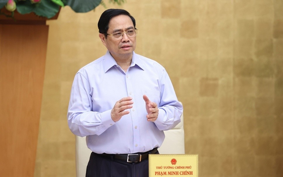 Thủ tướng Phạm Minh Ch&amp;iacute;nh chỉ đạo cương quyết cắt giảm c&amp;aacute;c thủ tục rườm r&amp;agrave;