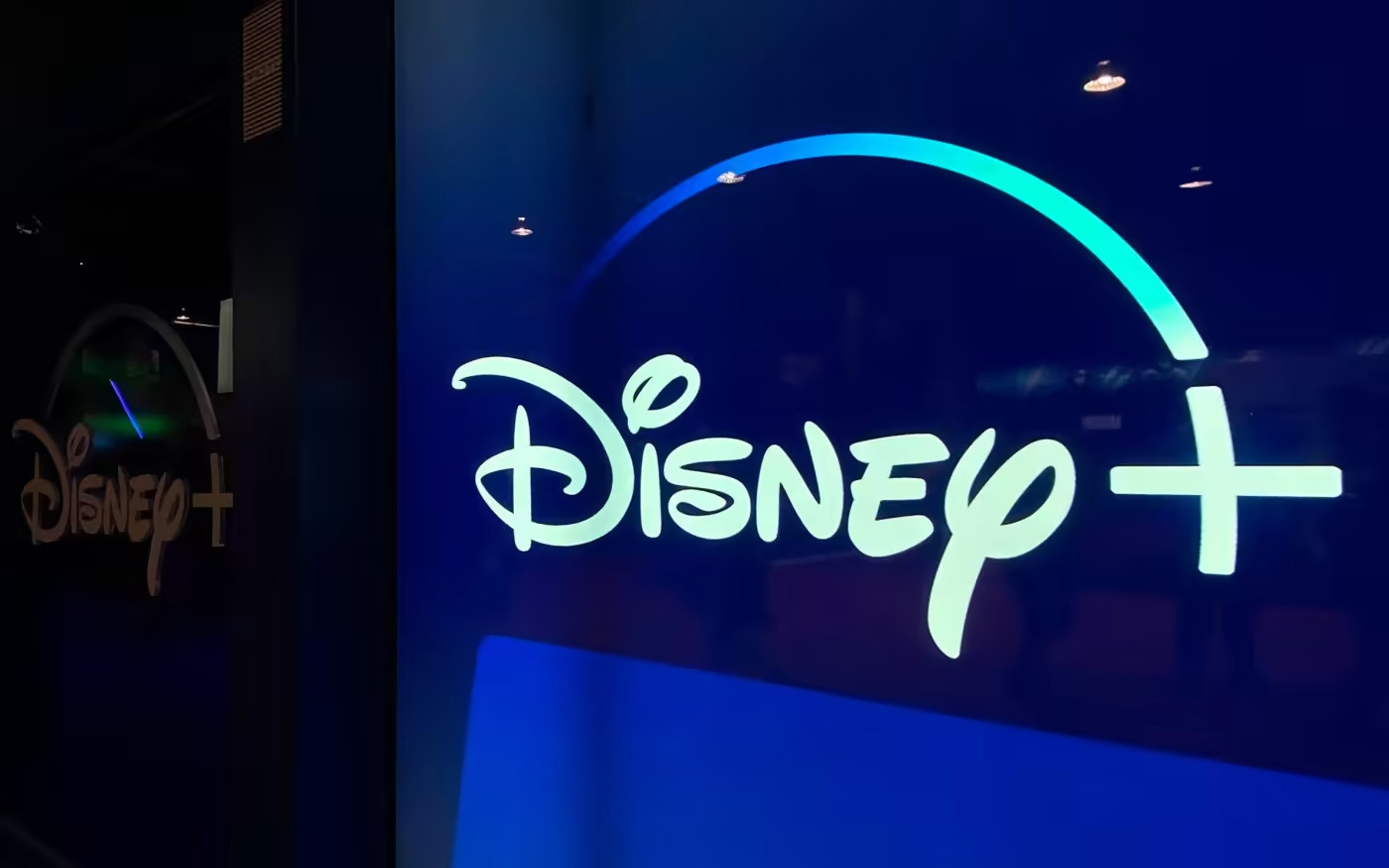 Disney + đang cố gắng thu h&amp;uacute;t người đăng k&amp;yacute; mới ở ch&amp;acirc;u &amp;Aacute; v&amp;agrave; c&amp;aacute;c nơi kh&amp;aacute;c bằng nội dung tập trung v&amp;agrave;o địa phương.