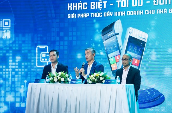 SmartPay đang l&amp;agrave; đối t&amp;aacute;c h&amp;agrave;ng đầu trong lĩnh vực t&amp;agrave;i ch&amp;iacute;nh của ng&amp;acirc;n h&amp;agrave;ng  VPBank, FE Credit, Kasikorn Bank, MasterCard, VISA, NAPAS, Sacombank&amp;hellip; c&amp;ugrave;ng nhiều đơn vị kinh doanh v&amp;agrave; nh&amp;agrave; b&amp;aacute;n h&amp;agrave;ng li&amp;ecirc;n kết.