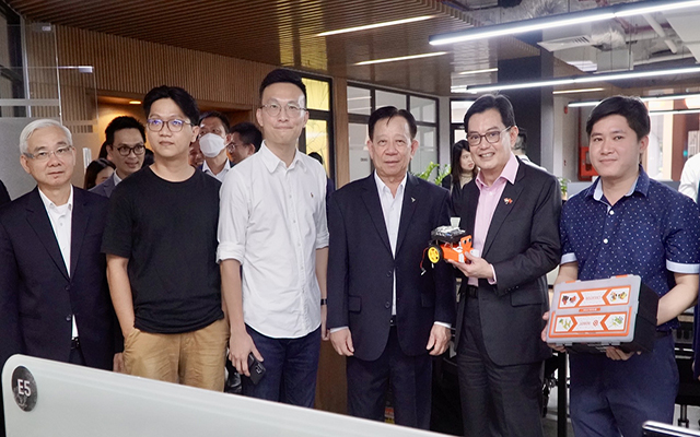 BLOCK71 S&amp;agrave;i G&amp;ograve;n c&amp;ograve;n l&amp;agrave; nơi thường xuy&amp;ecirc;n tổ chức c&amp;aacute;c hoạt động kết nối c&amp;aacute;c th&amp;agrave;nh tố của hệ sinh th&amp;aacute;i đổi mới s&amp;aacute;ng tạo th&amp;ocirc;ng qua c&amp;aacute;c sự kiện Họp mặt cộng đồng, v&amp;agrave; c&amp;aacute;c chuỗi hội thảo theo lĩnh vực chuy&amp;ecirc;n s&amp;acirc;u
