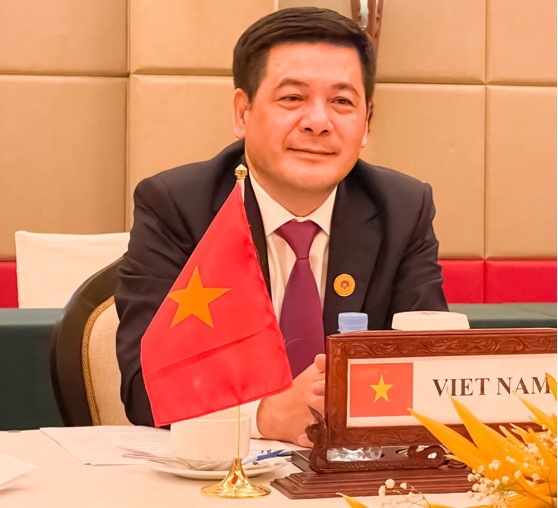 Bộ trưởng Bộ C&amp;ocirc;ng Thương Việt Nam ph&amp;aacute;t biểu tại Hội đ&amp;agrave;m