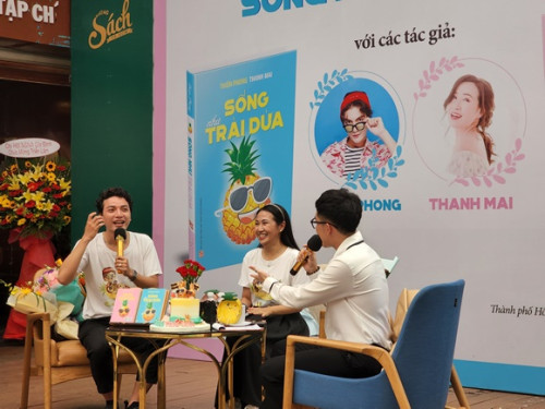 "Sống như trái dứa", xù xì bên ngoài nhưng bên trong vàng óng và ngọt ngào