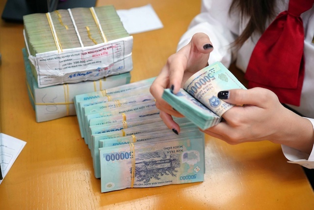 Điều h&amp;agrave;nh nguồn thu để tr&amp;aacute;nh thất thu ng&amp;acirc;n s&amp;aacute;ch khi giảm thuế