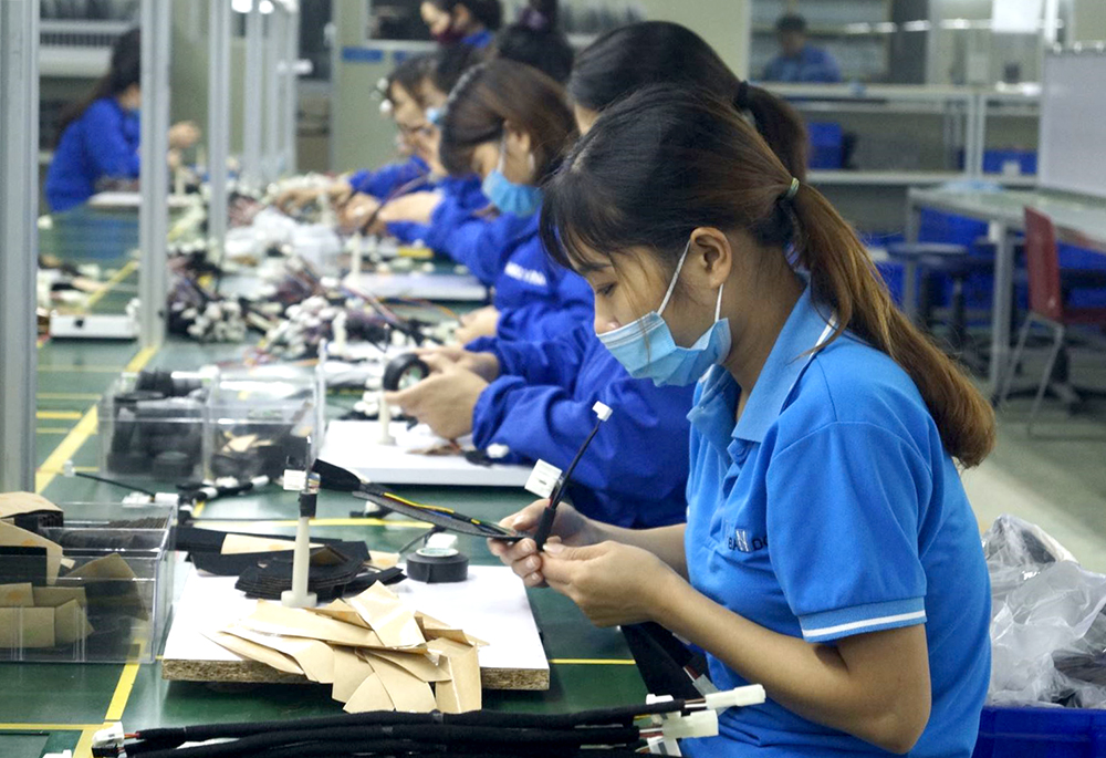 Sản xuất thiết bị v&amp;agrave; linh kiện điện tử tại C&amp;ocirc;ng ty TNHH BANDO VINA - Khu c&amp;ocirc;ng nghiệp Thụy V&amp;acirc;n