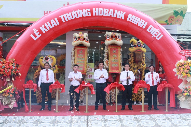 Ng&amp;agrave;y 27/09, HDBank Minh Diệu - Bạc Li&amp;ecirc;u ch&amp;iacute;nh thức khai trương tại 603 Quốc lộ 1A, TT H&amp;ograve;a B&amp;igrave;nh, huyện H&amp;ograve;a B&amp;igrave;nh, tỉnh Bạc Li&amp;ecirc;u.