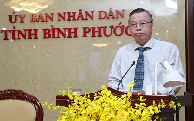 &amp;Ocirc;ng Huỳnh Anh Minh, Ph&amp;oacute; Chủ tịch UBND tỉnh B&amp;igrave;nh Phước ph&amp;aacute;t biểu tại hội thảo