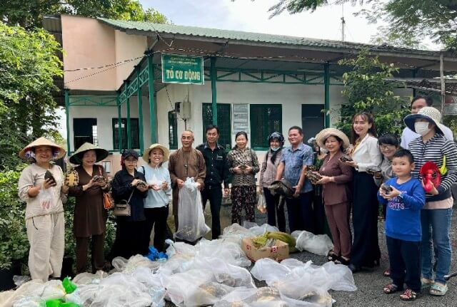 Trong thời gian qua, Thượng tọa Th&amp;iacute;ch Thiện Qu&amp;yacute; đ&amp;atilde; tham gia v&amp;agrave;o nhiều hoạt động x&amp;atilde; hội nhằm tuy&amp;ecirc;n truyền t&amp;igrave;nh thần y&amp;ecirc;u thương, l&amp;ograve;ng b&amp;aacute;c &amp;aacute;i th&amp;ocirc;ng qua c&amp;aacute;c hoạt động thiện nguyện v&amp;agrave; ph&amp;oacute;ng sinh