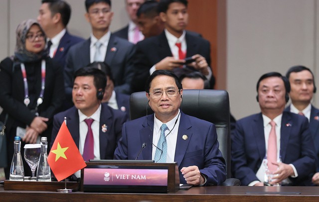 Thủ tướng c&amp;oacute; c&amp;aacute;c b&amp;agrave;i ph&amp;aacute;t biểu quan trọng tại tất cả c&amp;aacute;c hội nghị trong khu&amp;ocirc;n khổ Hội nghị Cấp cao ASEAN lần thứ 43 - Ảnh: VGP