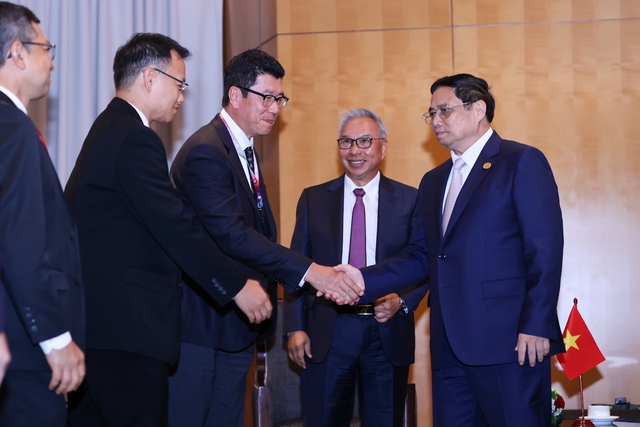 Thủ tướng Phạm Minh Ch&amp;iacute;nh tiếp l&amp;atilde;nh đạo c&amp;aacute;c tập đo&amp;agrave;n lớn của Indonesia - Ảnh: VGP
