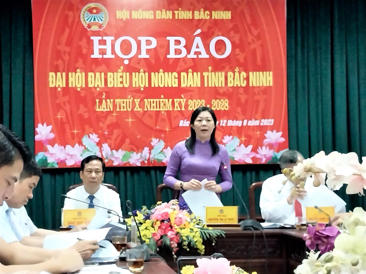 Chủ tịch Hội N&amp;ocirc;ng d&amp;acirc;n Nguyễn Thị Lệ Tuyết ph&amp;aacute;t biểu tại buổi Họp b&amp;aacute;o