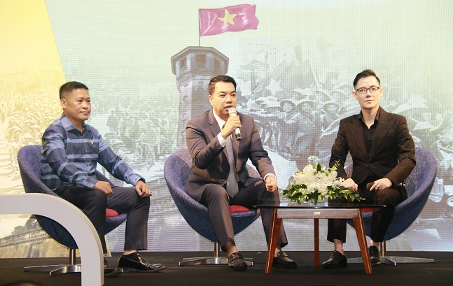 &amp;Ocirc;ng Mạc Quốc Anh - Trưởng BTC họp b&amp;aacute;o trao đổi c&amp;ugrave;ng c&amp;aacute;c doanh nghiệp, đơn vị b&amp;aacute;o ch&amp;iacute; tham dự họp b&amp;aacute;o