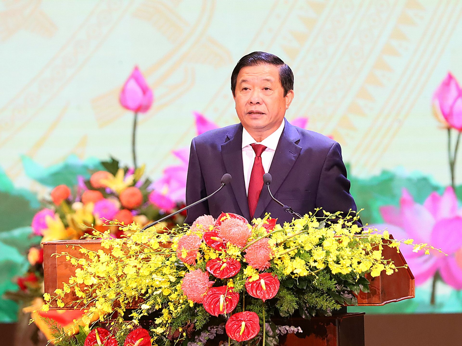 &amp;Ocirc;ng B&amp;ugrave;i Văn Nghi&amp;ecirc;m - B&amp;iacute; thư tỉnh ủy Vĩnh Long ph&amp;aacute;t biểu tại lễ kỷ niệm.