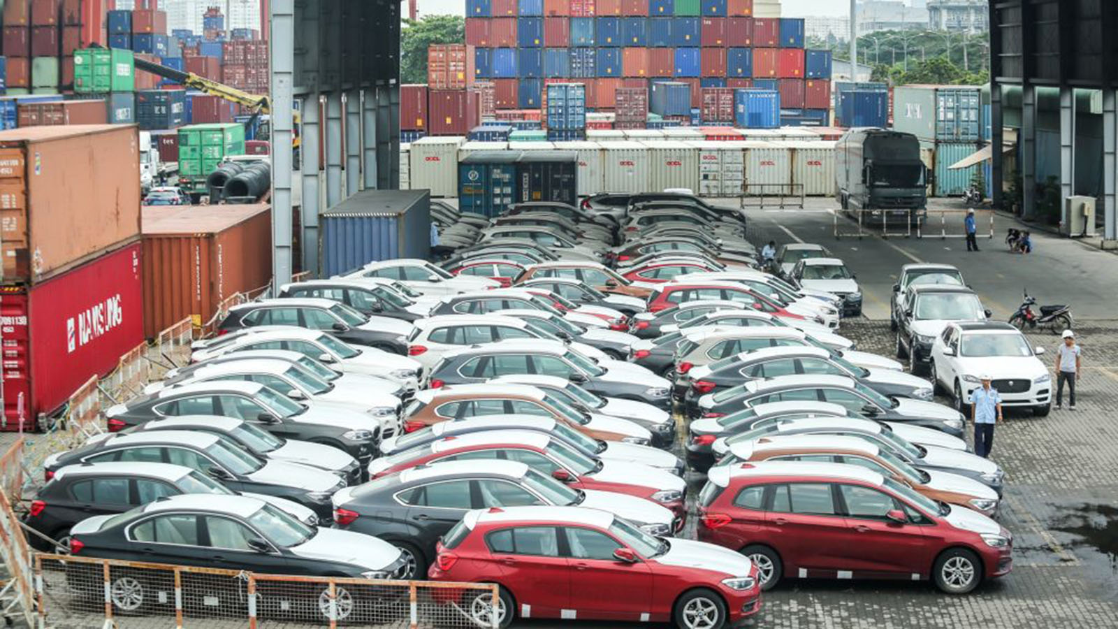 C&amp;aacute;c thị trường ch&amp;acirc;u &amp;Aacute; vẫn chiếm ưu thế trong việc nhập khẩu &amp;ocirc; t&amp;ocirc; v&amp;agrave;o Việt Nam