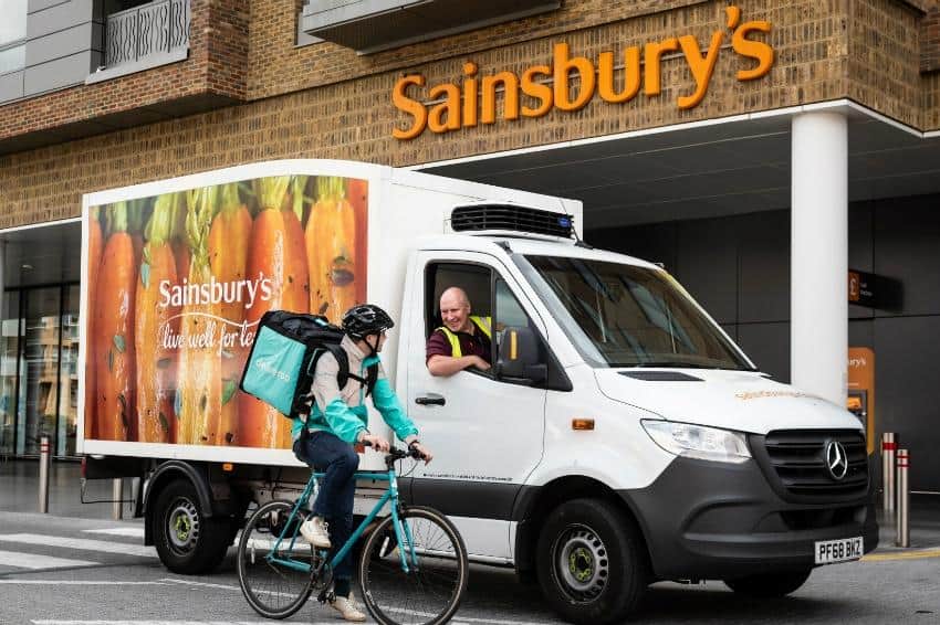 H&amp;igrave;nh ảnh được cung cấp bởi Deliveroo/Sainsbury's