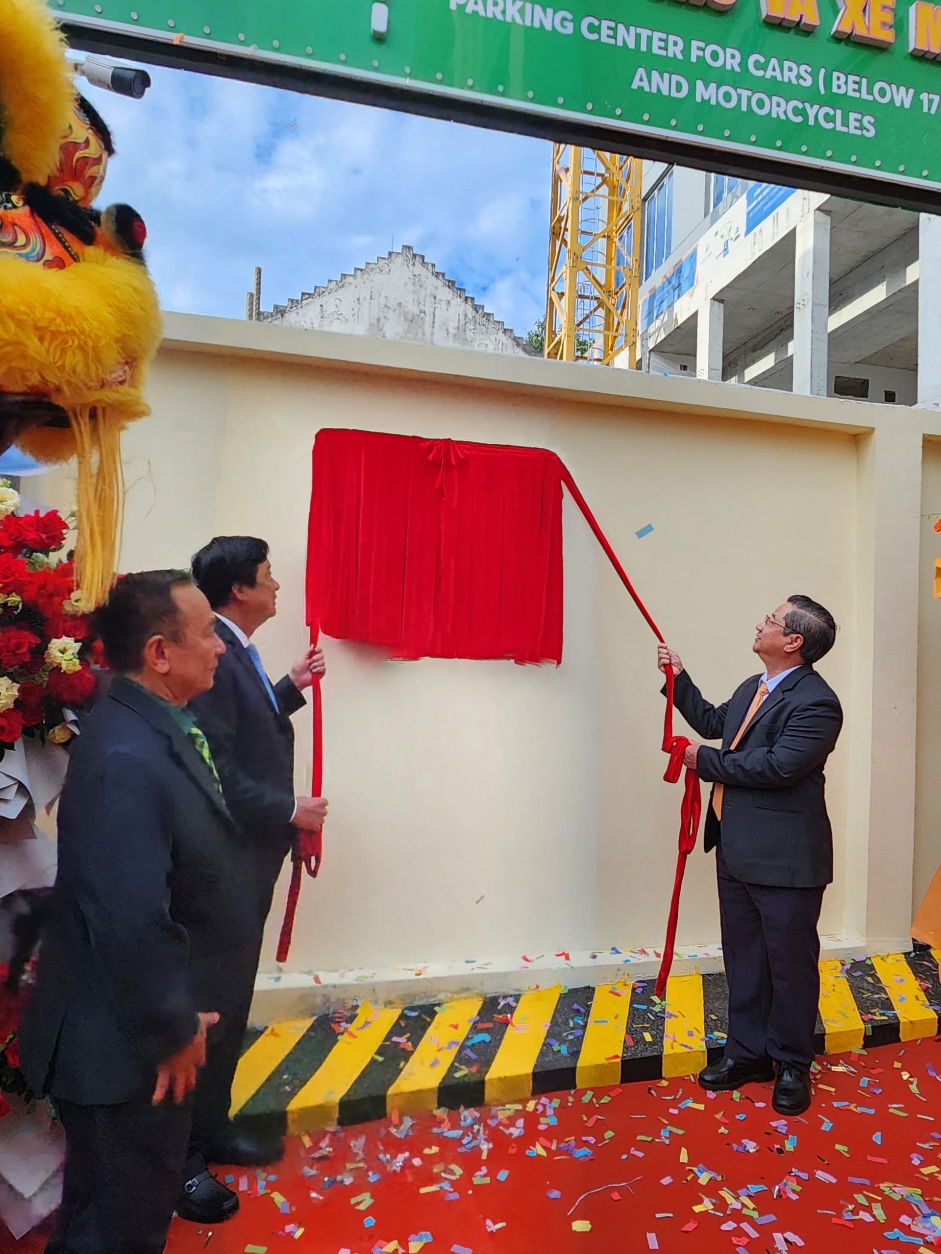 Dự &amp;aacute;n được gắn biển c&amp;ocirc;ng tr&amp;igrave;nh x&amp;acirc;y dựng ch&amp;agrave;o mừng 20 năm th&amp;agrave;nh lập Th&amp;agrave;nh phố Cần Thơ trực thuộc Trung ương