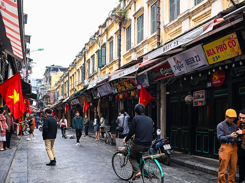 M&amp;ugrave;a thu H&amp;agrave; Nội trở th&amp;agrave;nh sản phẩm du lịch đặc biệt