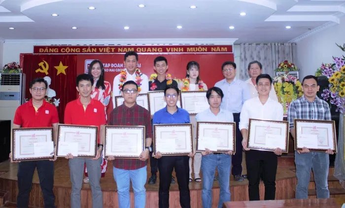 Những KTS trẻ của C&amp;ocirc;ng ty Astar được vinh danh