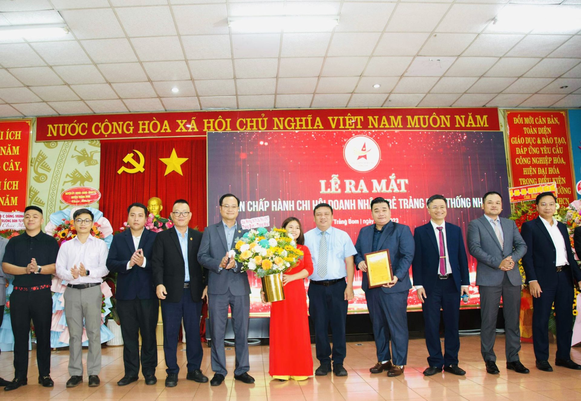 Ban Chấp h&amp;agrave;nh Chi hội Doanh nh&amp;acirc;n Trẻ Trảng Bom- Thống Nhất ra mắt