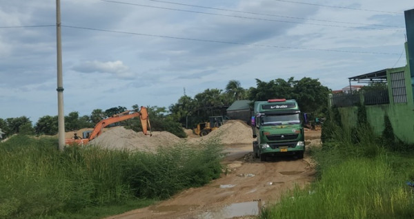 Nghi Sơn, Thanh Hóa: Nhiều bãi tập kết vật liệu trái phép tồn tại